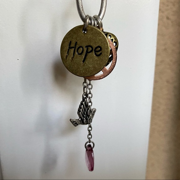 3/$30 Dove peace hope love necklace - Picture 6 of 14